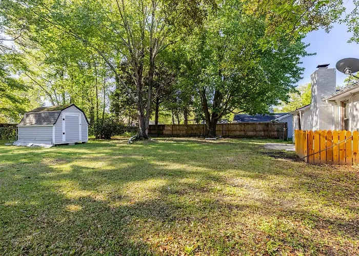 Cozy Retreat Close To Downtown