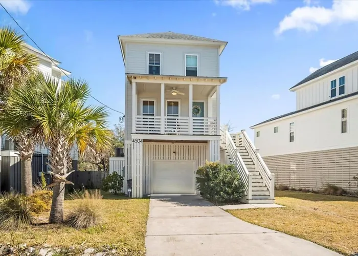 The Oakwood Retreat Marsh View Home With Game Room And Porches