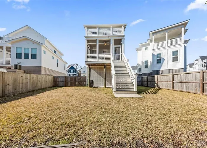 The Oakwood Retreat Marsh View Home With Game Room And Porches